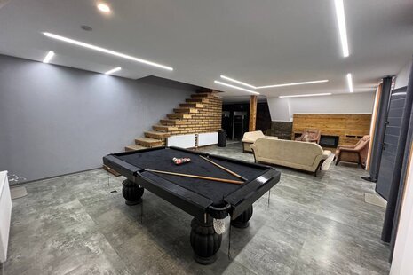 کلبه سوئیسی استخردار تریپلکس دوخواب در سهیلیه چهارباغ