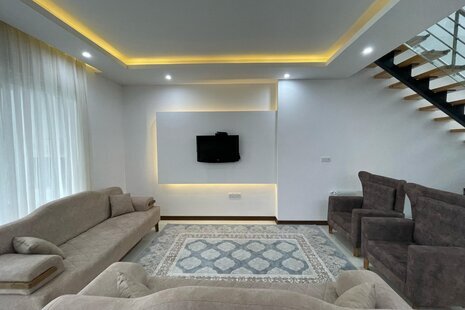 ویلا دوبلکسی استخردار دوخواب مدرن عمارت فانوس در محمودآباد