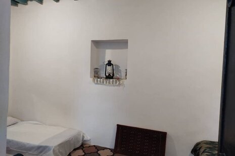 اتاق مبله بادگیر در اقامتگاه بومگردی قشم