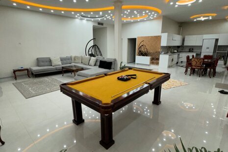 ویلا سه خواب استخردار رز آبی در چهارباغ