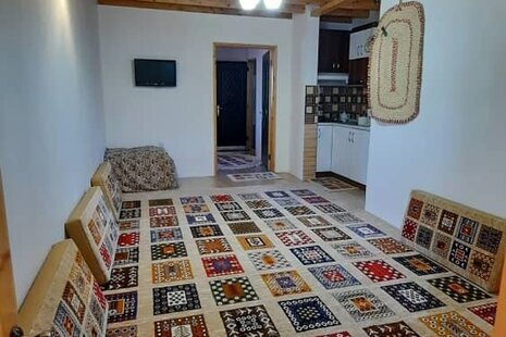 واحد تکخواب نازخاتون در اقامتگاه بومگردی خمام