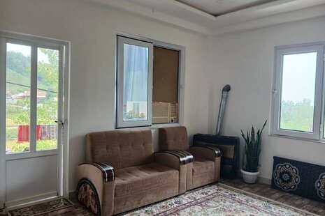 واحد مبله دوخواب  در طبقه اول ویلا در ماسال