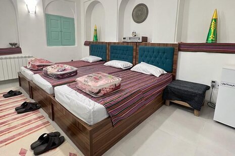 اتاق سپندارمزد در سرای مهربان در بومگردی یزد