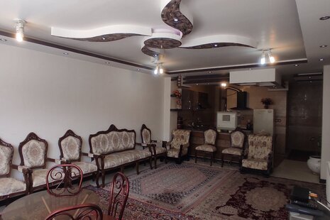 آپارتمان مبله یک خوابه همکف درشهرکرد