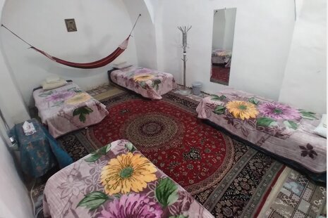ویلا سنتی دربست 5 خواب شریف در یزد