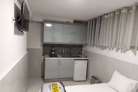 سوئیت سه تخت باب الجواد در مشهد