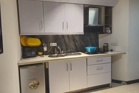 سوئیت مبله 3 هیرمند در کیش