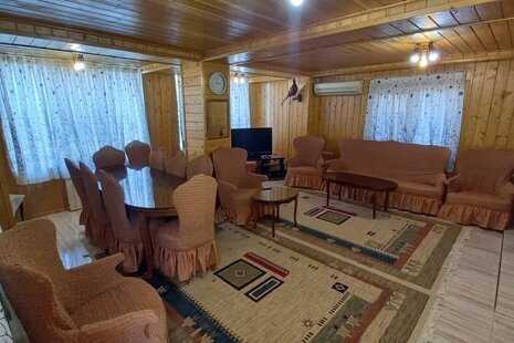 واحد در طبقه همکف ویلا بندر انزلی