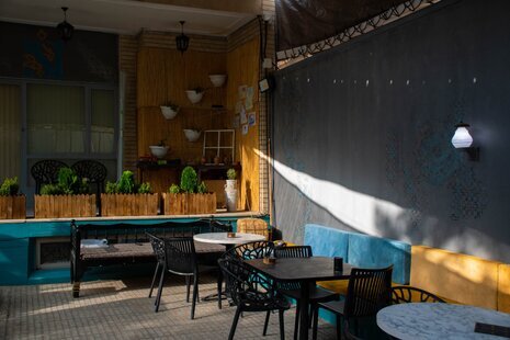 واحد 16 متری در هاستل 1 در اصفهان