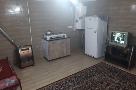 سوئیت 50 متری در کرمان
