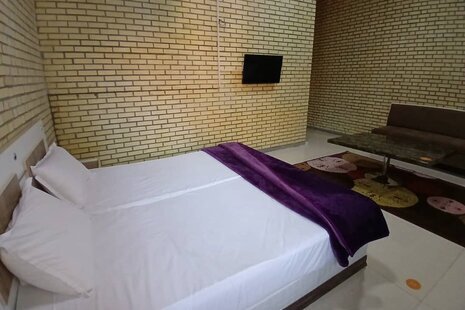 واحد مبله 206 در هتل تنکابن