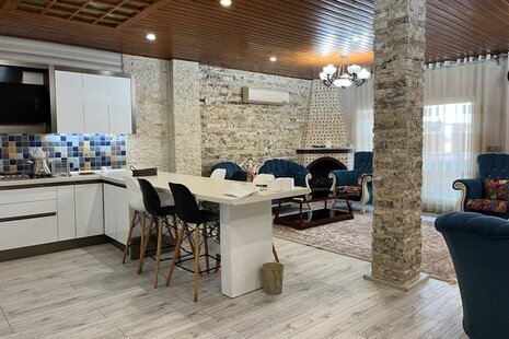 ویلا سه خواب مبله نخل گلبرگ در نور