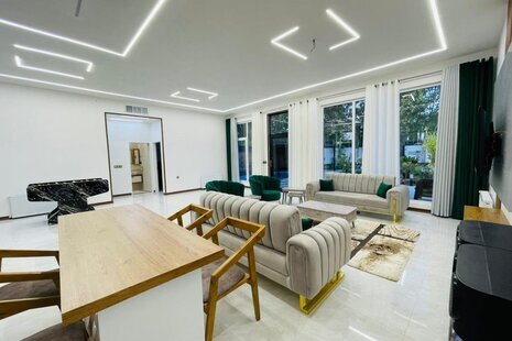 ویلا استخردار دوخواب لوکس در چهارباغ