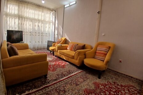 آپارتمان مبله دوخواب کریمی 1 در اصفهان