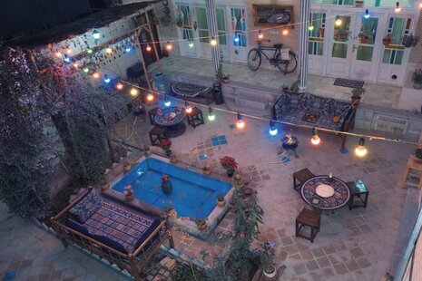 اتاق ترانه در اقامتگاه بومگردی در اصفهان