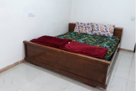 آپارتمان دو خواب باباطاهر طبقه دوم 3 در همدان