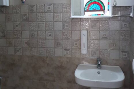 اتاق سه نفره ساحلی (7) در اقامتگاه بومگردی بوشهر