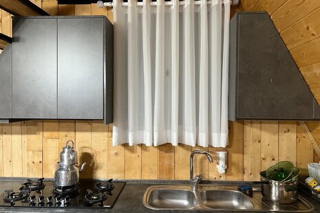 کلبه سوئیسی تکخواب ارشام 1 در بندرانزلی