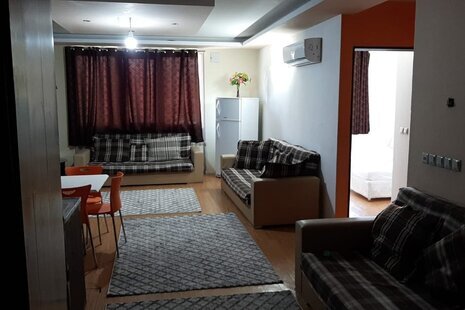 آپارتمان دو خواب نیما یوشیج در مشهد