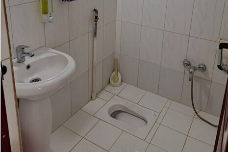 اتاق 1 نفره در مهمانپذیر تاکستان