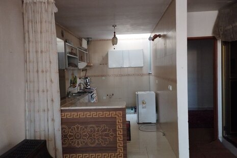 آپارتمان مبله تک خواب طبقه 1 در تیران و کرون