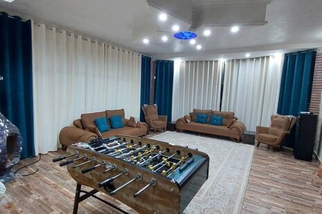 ویلا دو خواب استخردار باغ گیلاس در چهارباغ