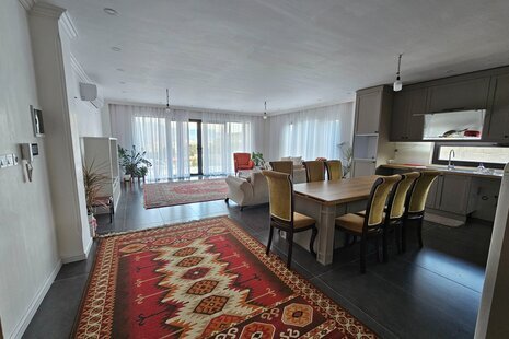 واحد مبله سه خواب طبقه اول ویلا مزرعه نیکو در رودبار