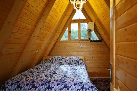 کلبه سوئیسی چوبی دوبلکس تکخواب توسکا در بابل