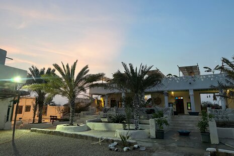 اتاق باغ vip در بومگردی قشم