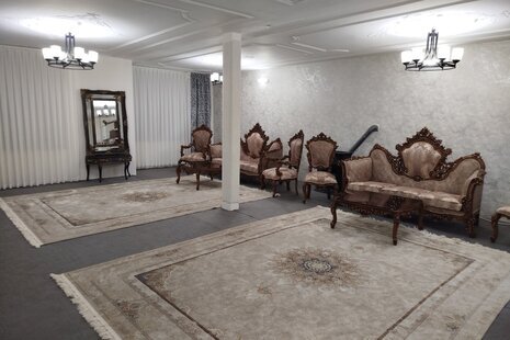 آپارتمان مبله سه خواب طبقه اول در مشهد