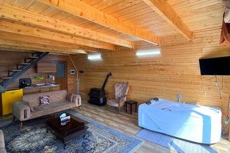 کلبه سوئیسی دوبلکس تکخواب جکوزی دار بهشت پدری (2) در سوادکوه