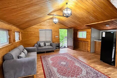 واحد مبله تک خواب در طبقه اول ویلا تنکابن