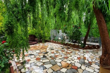 ویلا دو خواب مبله در باغ بهادران