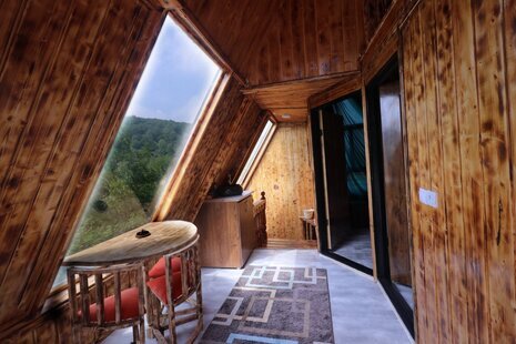 کلبه استخردار سوئیسی دوخواب لیا در تنکابن