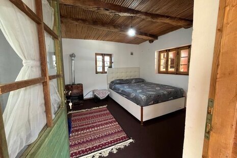 کلبه دوبلکس دوخواب سنتی در فومن