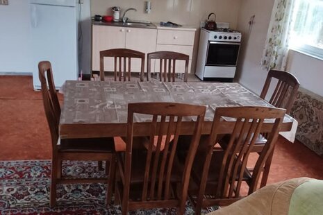 واحد تکخواب دلنواز هزارون در طبقه دوم ویلای قائم شهر