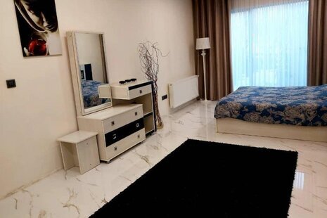 ویلا استخر ابگرم جکوزی دار دو طبقه سه خواب در ساوجبلاغ