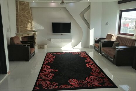 واحد آوین 1 در طبقه اول ویلا محمود آباد