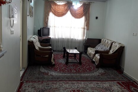 آپارتمان تکخواب مبله 104 در همدان