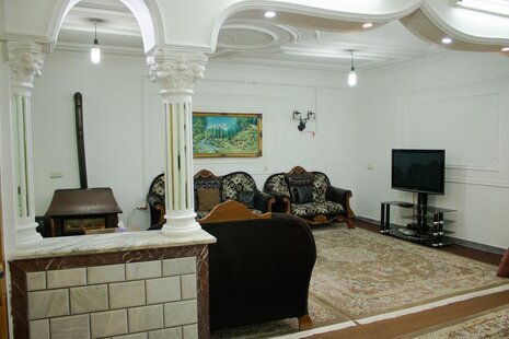 واحد دوخواب واحد 9 در طبقه اول ویلای محمودآباد