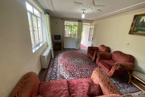 واحد مبله تکخواب در طبقه همکف ویلا در کلاردشت