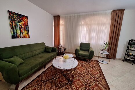 واحد تکخواب ارم 3 در هتل آپارتمان بلوار فردوس