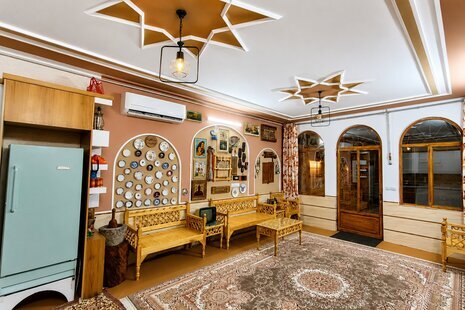 باغ ویلا تکخواب دربست در فین کاشان