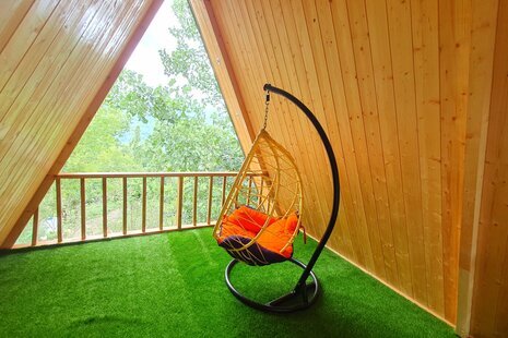 کلبه سوئیسی دوبلکس تکخواب کاج در سوادکوه