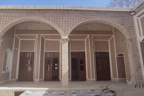 واحد vip2 اقامتگاه بومگردی در یزد