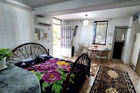 سوئیت سیاری نزدیک نمک ابرود و دریا