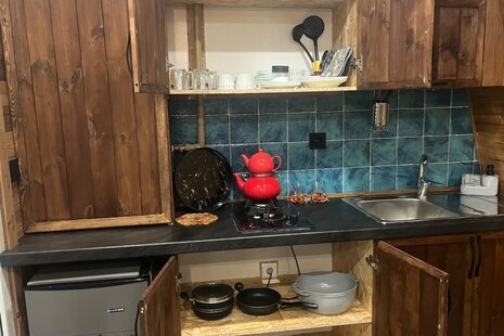 کلبه جکوزی دار تکخواب شمس در لاهیجان