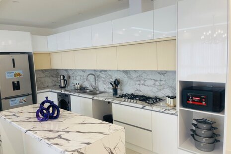 آپارتمان مبله سه خواب A در ظفر