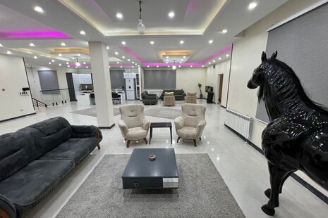 ویلا عمارت 4 خواب دوبلکس استخردار لامور در چهارباغ