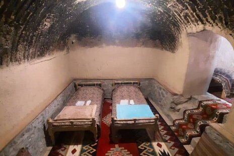 اتاق کاریزا در اقامتگاه سنتی نطنز